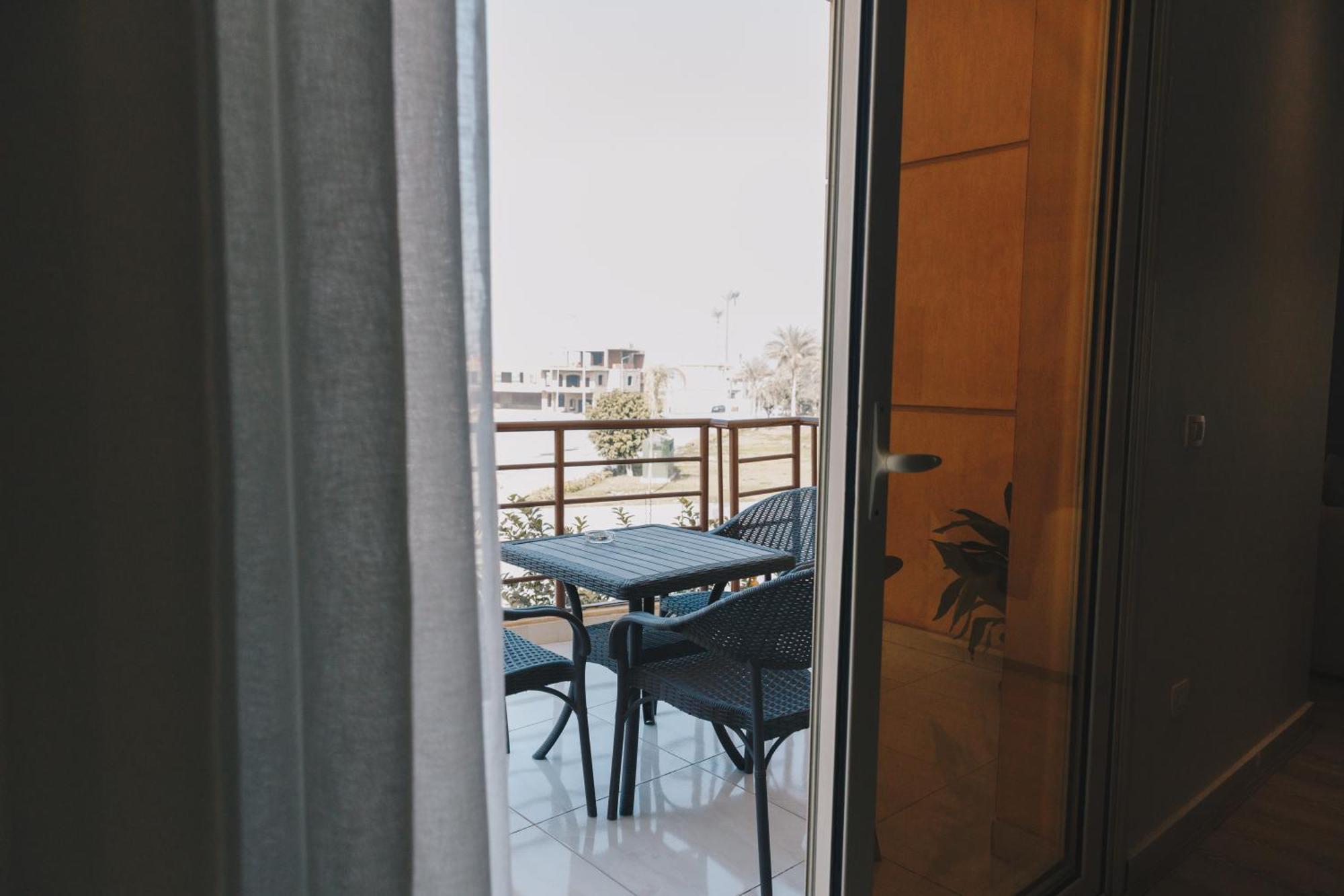 The Seven Six Near Waterway 5A Mall By Elegant Cairo Exterior foto